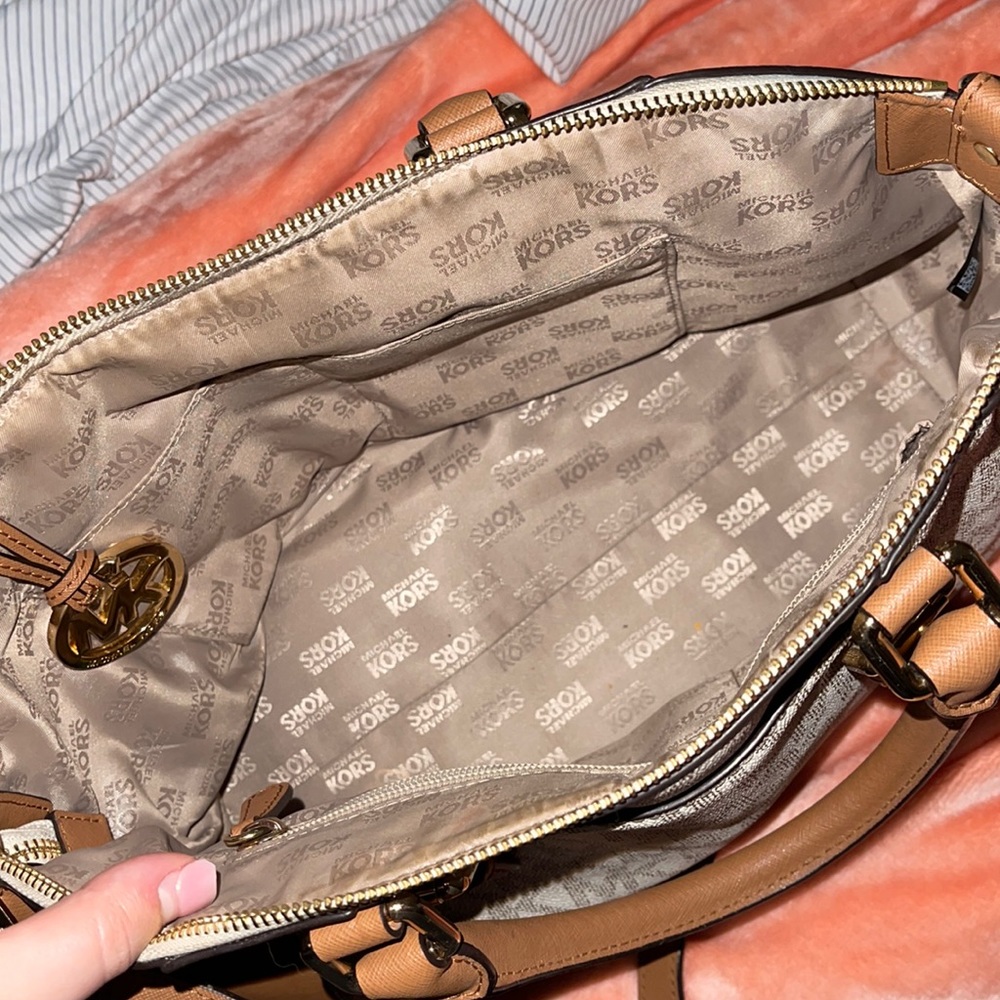 Michael kors handbag and wallet set.